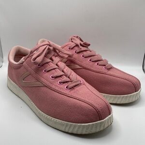 TRETORN NYLITE CANVAS SNEAKERS IN BLUSH PINK WOMEN’S SZ 7.5M